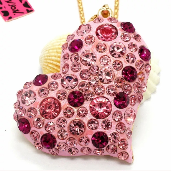Betsey Johnson Jewelry - NWT Betsey Johnson Pink Heart Sweater Necklace